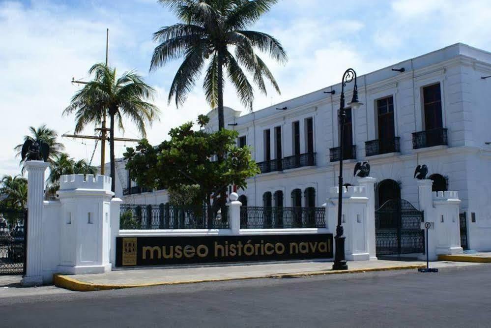 Hotel Posada Del Carmen Veracruz Exterior photo